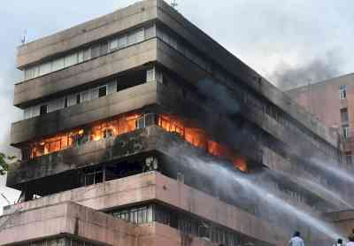 IAF choppers sought to douse fire raging at Bhopal's Satpura Bhawan, Congress apprehends 'cover-up'