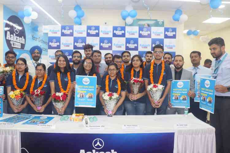 NEET UG 2023: Aakash BYJU’S Felicitates its top performers from Chandigarh Region including Punjab and Haryana 