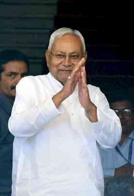 Nitish Kumar monitors preparations for mega opposition meet