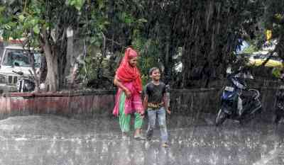 IMD predicts heavy rainfall in 10 states