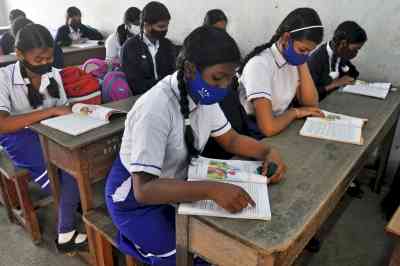 UP Board syllabus includes chapter of Savarkar