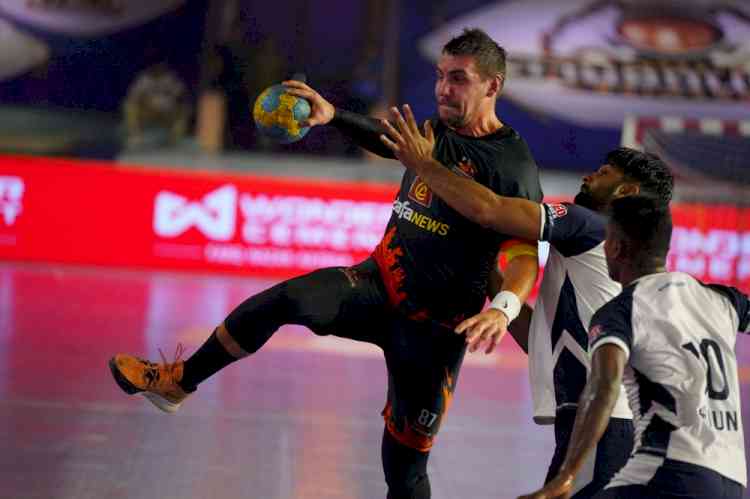 Maharashtra Ironmen storm into the finals of the Premier Handball League after defeating Rajasthan Patriots in an entertaining match