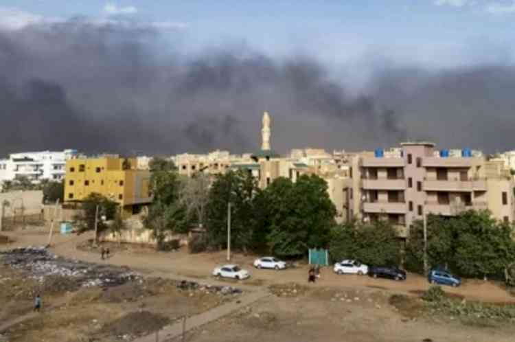 Heavy fighting erupts in Sudanese capital ahead of Eid