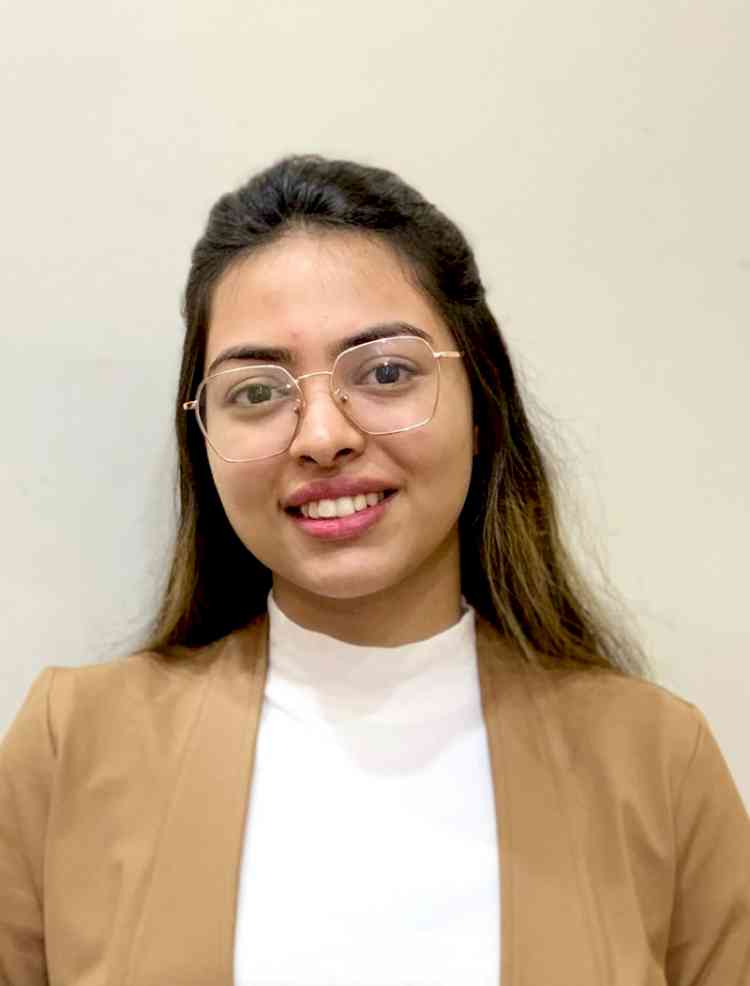 DAVIET student Sukhmanjot Kaur selected for multinational giant SAP Labs at a salary package of 6.50 LPA