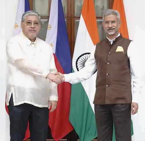 India, Philippines to enhance cooperation in defence, maritime & law enforcement sectors