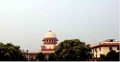 Delhi govt moves SC against Centre’s ordinance wresting control over civil servants