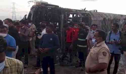 Tyre burst suspected to have caused Maha bus tragedy