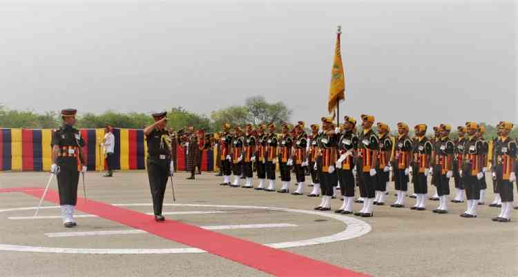 Lieutenant General Nav K Khanduri relinquishes Command of Western Army  