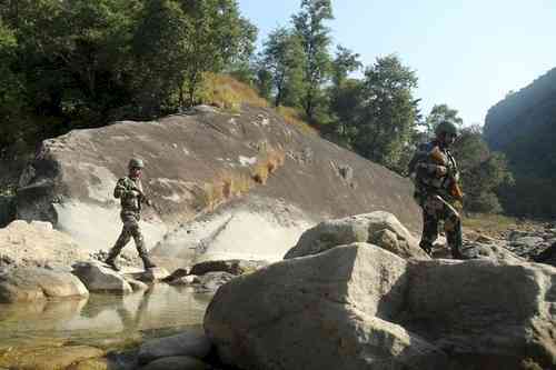 Infiltrators, smugglers taking advantage of unfenced borders with B’desh: Tripura CM