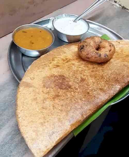 Bihar restaurant fined for not serving sambar with dosa