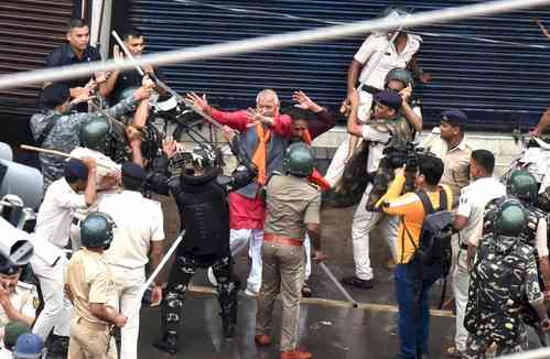 Nadda hits out at Nitish over BJP leader's death; kin blame stampede after lathicharge