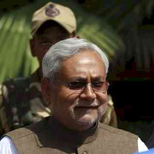 Kin of 4 migrant workers who were shot at in Kashmir blame Nitish for job scarcity in Bihar