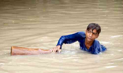 Delhi: Over 10 students trapped in floodwater rescued