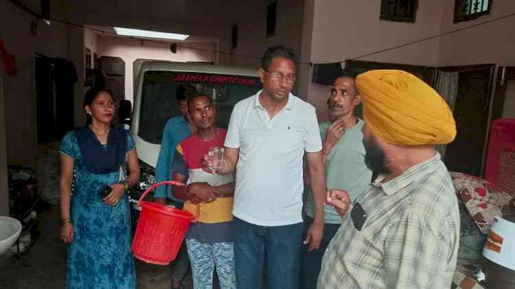 Responding swiftly, MC resolves complaints of water contamination in Kot Magal Singh, Janta Nagar and Angad Nagar 