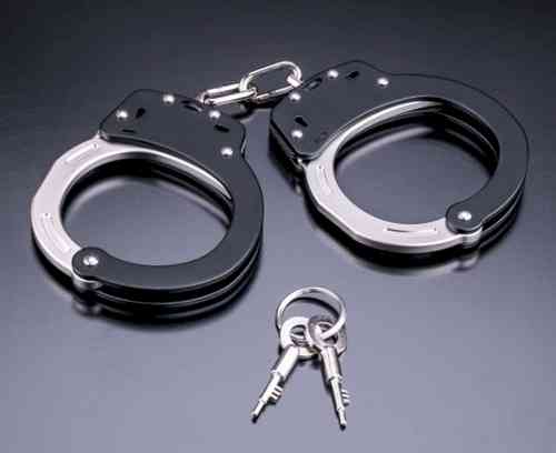 Jailed gangster's wife held for extortion in Gurugram