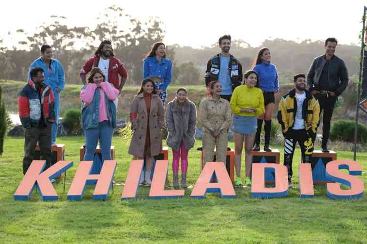 This weekend COLORS’ ‘Khatron Ke Khiladi 13’ brings a new khatra – the red fanda