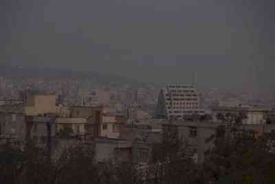 Hundreds sent to hospitals due to new wave of sandstorms in Iran