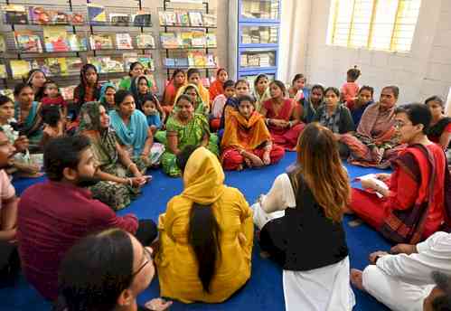 Delhi: Education Minister, Mayor interact with students during PTM