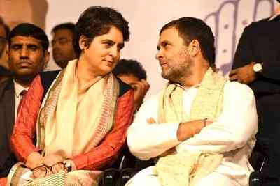 Cong's MP plan: Priyanka to focus on cities, Rahul on Dalits, Adivasis