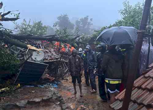 Raigad hillslide rescue operations called off, toll at 27