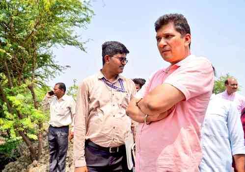 Delhi: Saurabh Bhardwaj inspects Wazirabad Water Treatment Plant