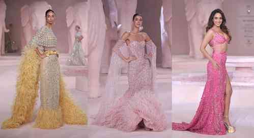 India Couture Week has a grand opening; Kiara turns showstopper