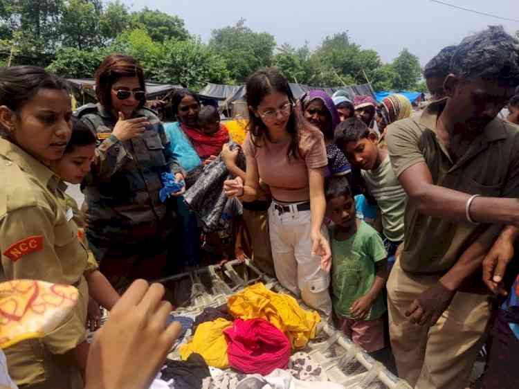 Sharda University NCC Cadets Demonstrate Exemplary Humanitarian Efforts in Flood-Affected Areas