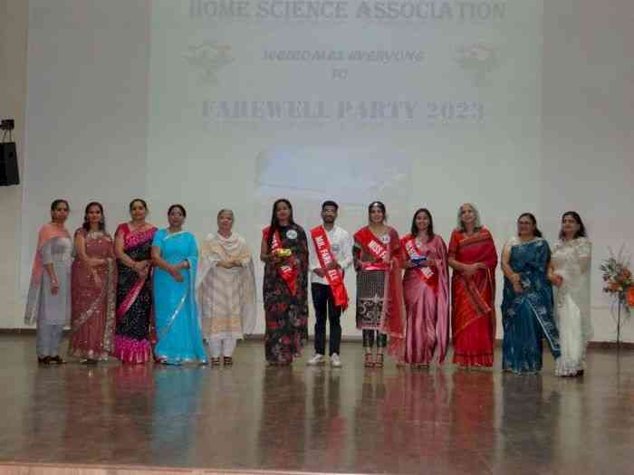 PAU’s HOME SCIENCE ASSOCIATION ORGANISES FAREWELL PARTY