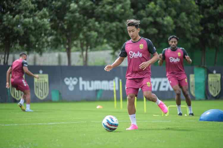 Hyderabad FC sign Makan Chothe on a long-term deal