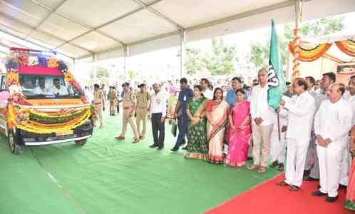 Telangana CM flags off 466 emergency vehicles