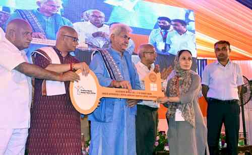 J&K LG inaugurates affordable rental housing complex