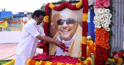 Stalin, DMK leaders stage peace march to commemorate Karunanidhi's death anniversary