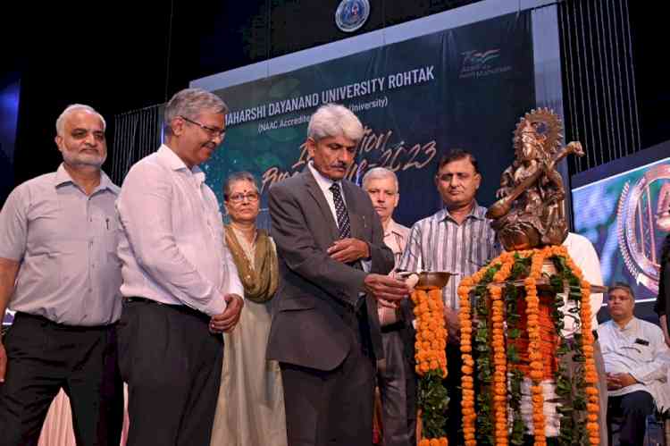 ज्ञान, कौशल, सृजनशीलता तथा नवाचार-उद्यमिता का रास्ता सफलता की और ले जाएगा: कुलपति प्रो. राजबीर सिंह 