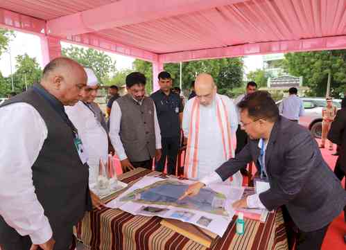 Amit Shah inaugurates various projects in Gujarat