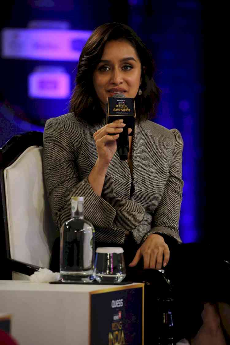 Shraddha Kapoor is impressed by Kangana Ranaut-Alia Bhatt