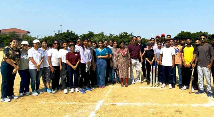 एमएससी फाइनल की टीम ने जीता इंट्रा डिपार्टमेंटल क्रिकेट मैच