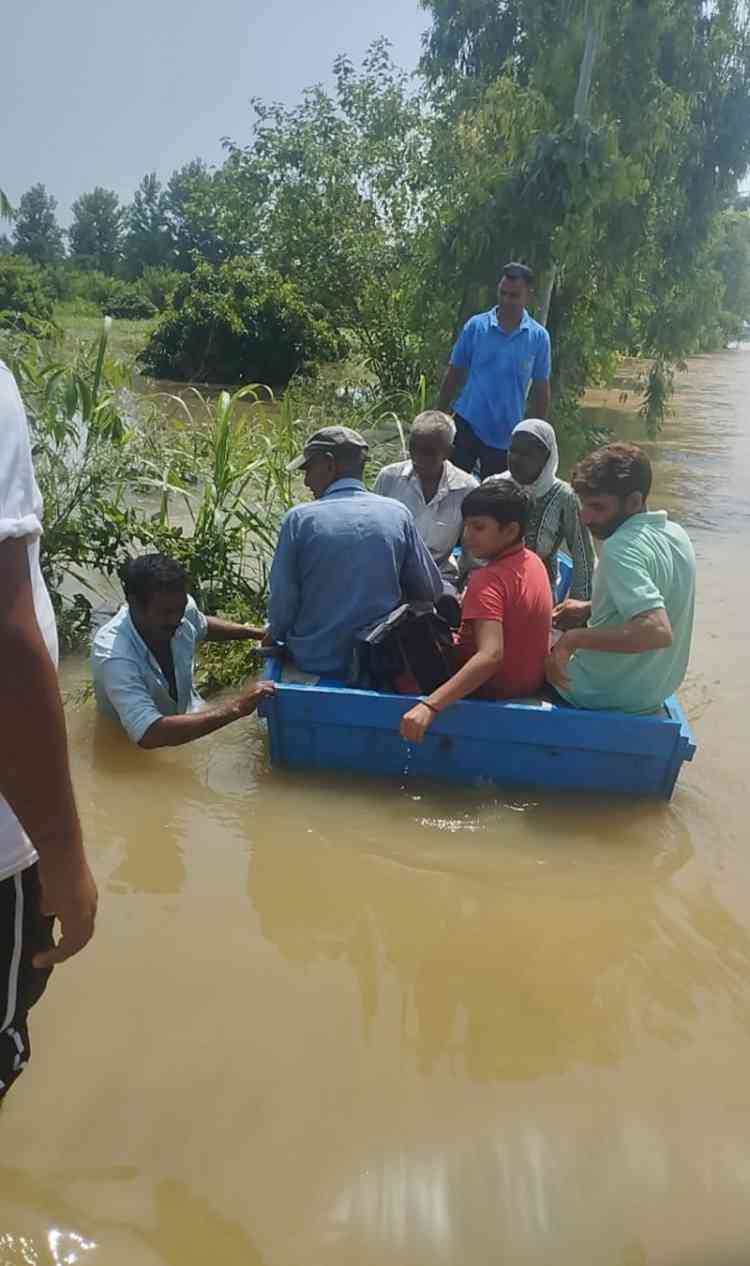 2074 people rescue in three days in flood-like situation caused by water released from Pong Dam in Indora and Fatehpur: DC