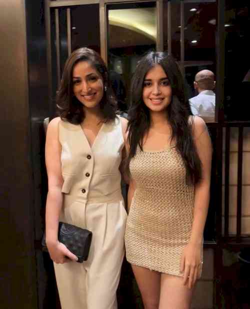 Anvesha Vij reveals Yami Gautam gave her cues during court sequence in 'OMG 2'
