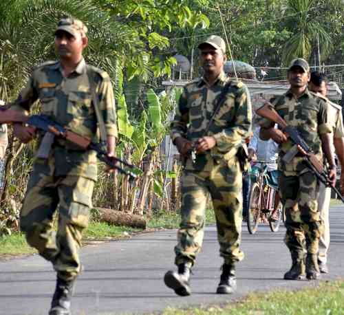 Bangladeshi infiltrator killed in BSF firing in Bengal’s Malda
