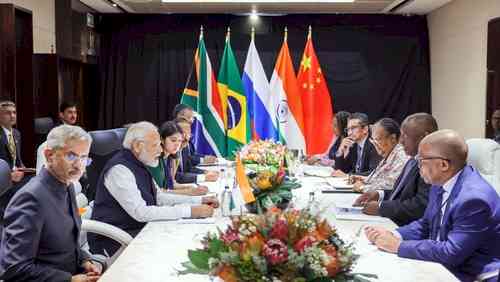 PM Modi holds bilateral discussions with South African president Cyril Ramaphosa