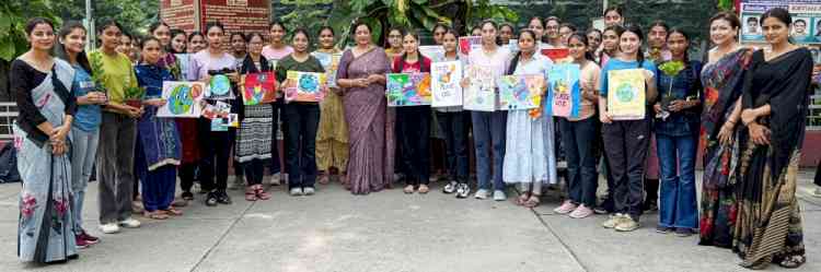 KMV organises plantation drive and poster making activity under Paryavarn Sanrakshan Gatividihi (PSG)