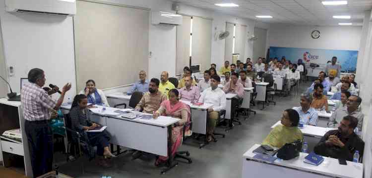CICU and Labour Department jointly organised Seminar on Labour Welfare Schemes