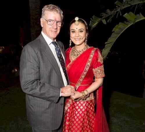 Priety Zinta pens emotional farewell note to father-in-law Jon Swindle