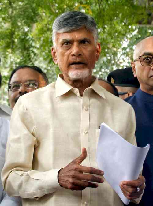 Chandrababu started enrolling bogus voters, alleges YSRCP