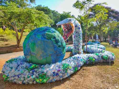 A 'snake' made of 20K plastic bottles cynosure of all eyes in Thiruvananthapuram