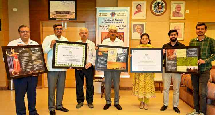 पर्यटन में प्रतिभागिता से विद्यार्थियों के व्यक्तित्व का सर्वांगीण विकास संभवः कुलपति प्रो. राजबीर सिंह