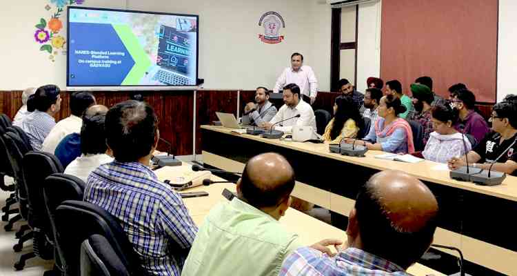 Vet Varsity organizes workshop on Blended Learning Program