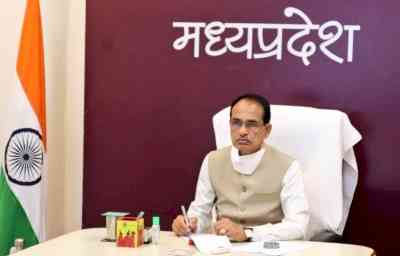 Shivraj cabinet nod to compensate Rs 450 LPG subsidy for Ujjwala beneficiaries