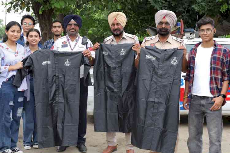 CT Institute of Engineering and Management Technology Students Lead the Way: Raincoats for Jalandhar Traffic Police in Key Areas