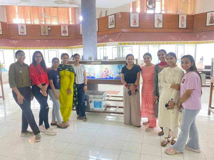 Educational exposure of students of B.Sc. Fashion and Lifestyle Technology students